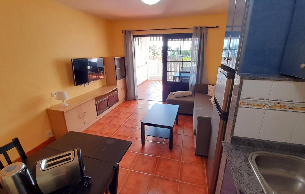 Appartement Vista Bella - Planta Baja Al Lado De La Piscina - Ground Floor By The Pool à Playa Del Cura  Extérieur photo